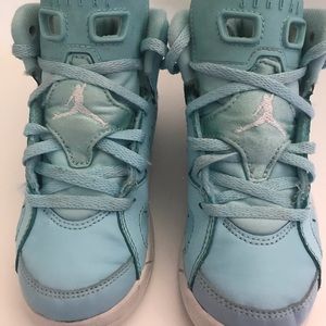 Jordan Retro 6 Still Blue